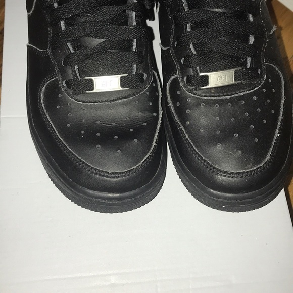 Black Air Force 1 - Picture 2 of 6